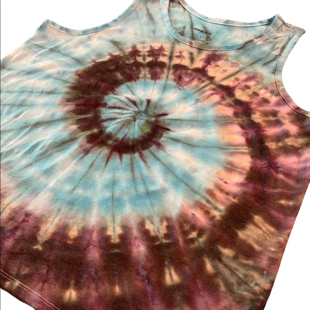 🧊 Ice Dye Tank Top 🧊 - Picture 3 of 5